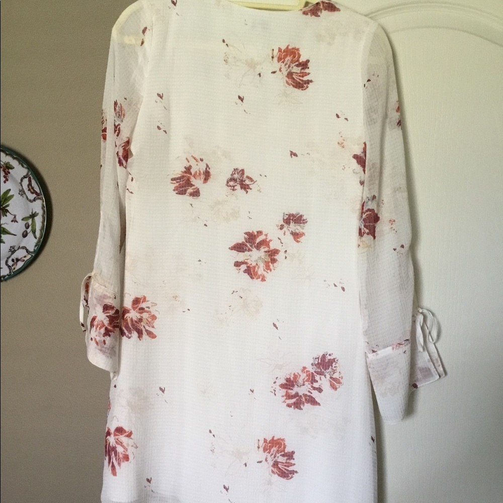 GF Collection‎ Tatiana Tie Sleeve Dress In White Flash Floral In XS - Picture 8 of 9